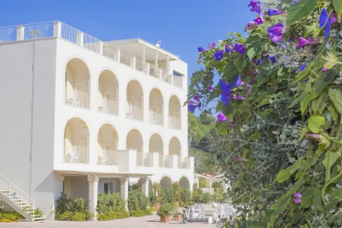 Est Hotel Hotels in Cerfignano