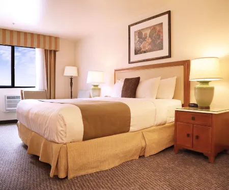 Cities of Gold Casino Отели рядом с достопримечательностью «Ред Дот Трейл трейлхед»