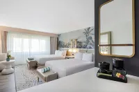Maui Seaside Hotel Отели в г. Паиа