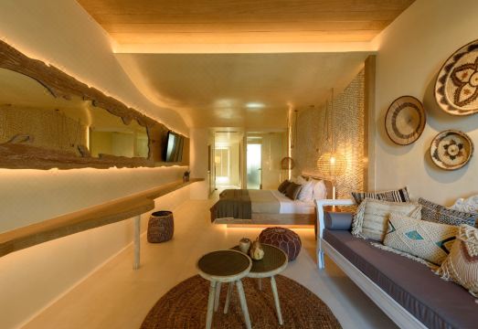 디벨리아 이스트의 전용 야외 온수 욕조