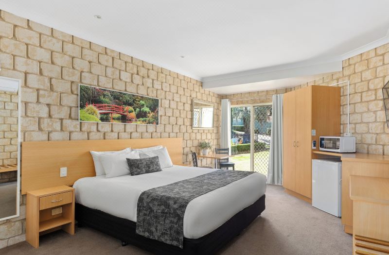 Great Divide Motor Inn