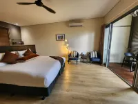 Cicada Lodge Hotels in Nitmiluk