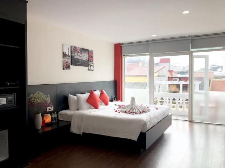 Khách sạn AncyrA TamTam Center Phố Cổ - Gần Hồ Hoàn Kiếm