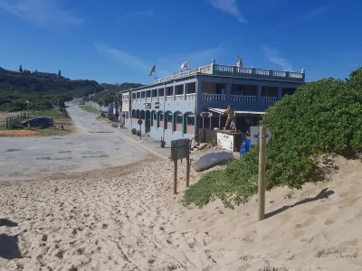 Pili Pili Beach Cabanas Hotels near Myoli Beach