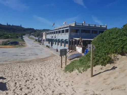 Pili Pili Beach Cabanas Hotels in Sedgefield