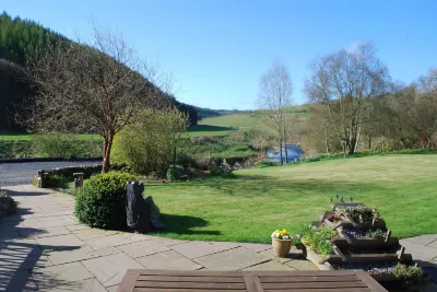 Green Hope Guest House Hotels near Southview Evangelical Church