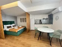 Upground Residence Apartments - Pools