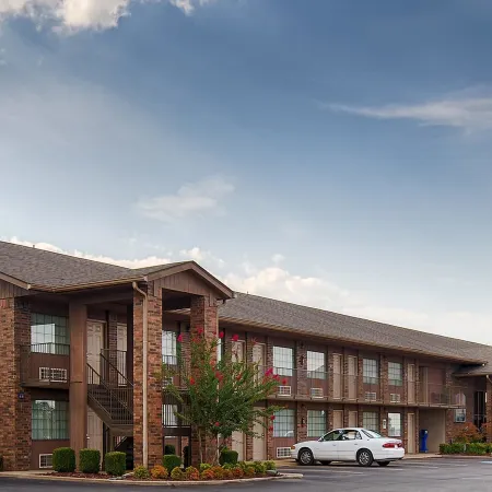 SureStay Plus Hotel by Best Western Poteau