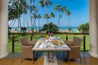 Clove Beach Wadduwa - Spa