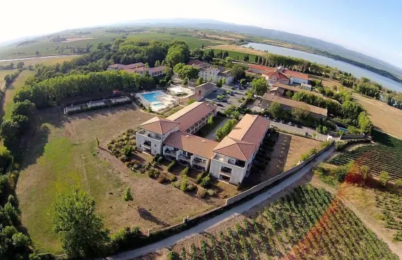 朱阿城堡度假酒店