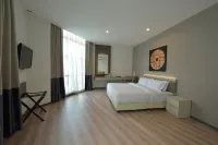 Abell Hotel