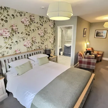 Three Shires Inn