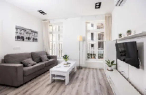 Apartamentos Turísticos Gran Vía by CartagenaSpain Hotels in 