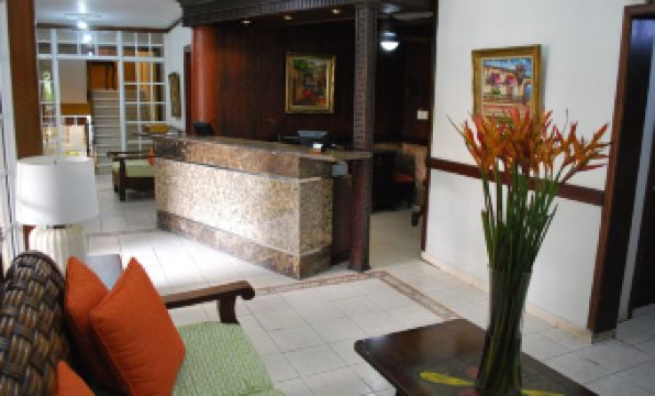 Platino Hotel & Casino