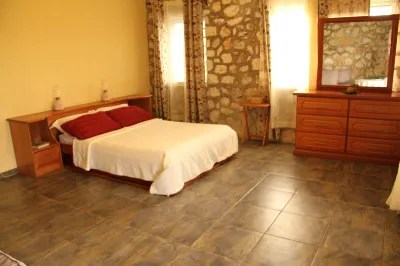 Auberge du Mont Saint Jean Hotels in 