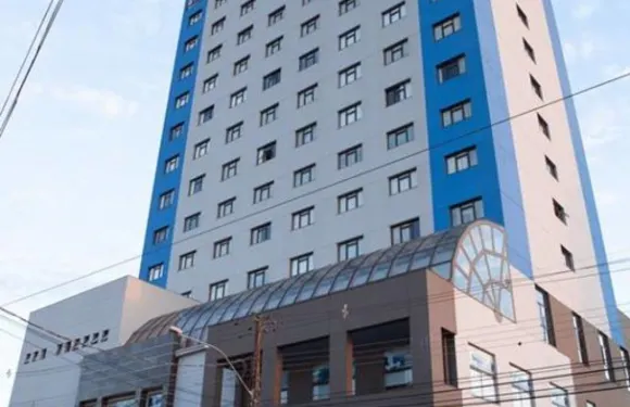 阿拉彭伽斯行政酒店