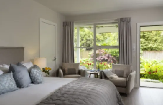 拉塔奴伊小屋 波哈拉酒店