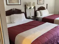 Voyageur Inn and Conference Center Hotels in Reedsburg