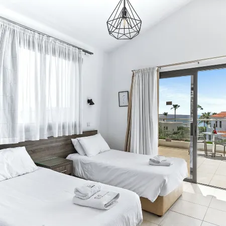 Platzia Beach Villas