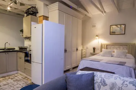 Maison H Guest House Отели рядом с достопримечательностью «Netcare uMhlanga Hospital»