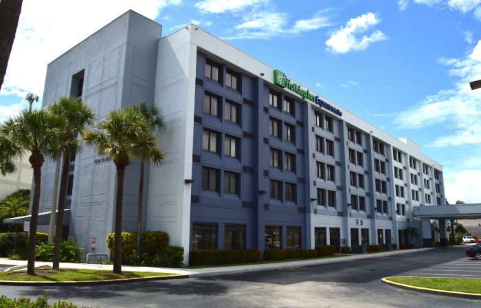 Holiday Inn Express & Suites MIAMI - HIALEAH by IHG