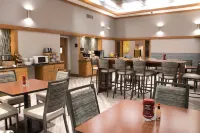 Greenstay Hotel & Suites Central