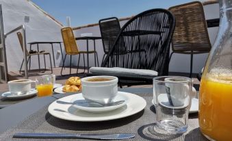 Hotel Boutique Caireles