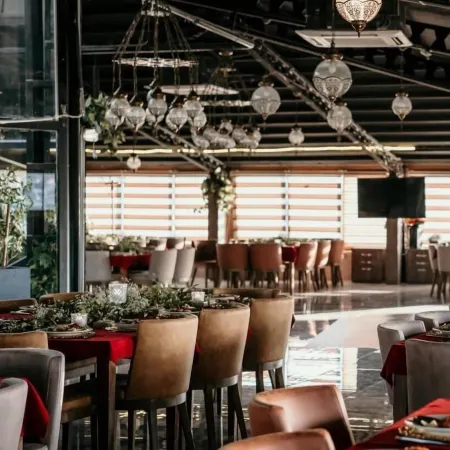 Yucel Hotel