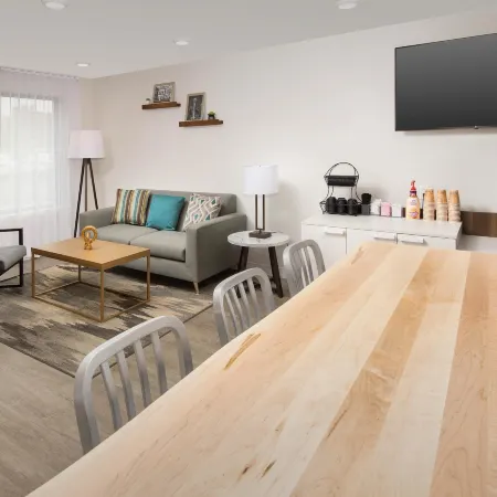 WoodSpring Suites Seattle Everett Hotels in Everett