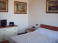 Al Calypso Hotels in Curtatone