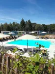 Terres de France - le Domaine du Moulin Neuf - piscina