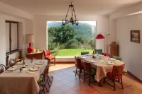 Agriturismo la Vecchia Quercia Hôtels à : San Cipriano Picentino