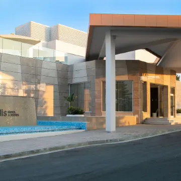 Vangelis Hotel & Suites