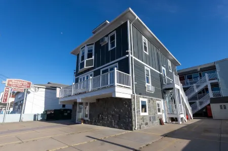 Seaside Sands Inn