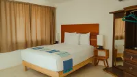 Royal Palm Bacalar Cabañas & Lagoon Club