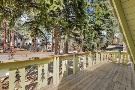 Marin Getaway #2013 Отели рядом с достопримечательностью «оз. Биг Бэар»