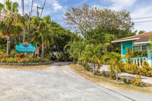 Seagrape Plantation Resort & Dive Center