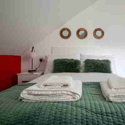 Leicester's Lyter Living Serviced Apartments Opposite Leicester Railway Station Rooms