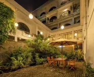 Kandyan Reach Hotel - Pools