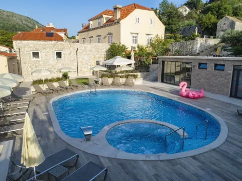 Bova Luxury Rooms
