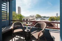 Riverview Residence - Romantic