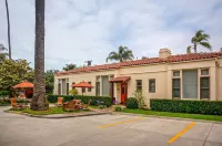 Harbor House Inn Hotels in Santa Barbara