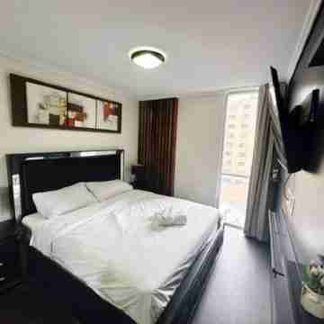 S&P - Festival Rooms