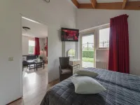 Oyster Coast Sauna and Family Charm Hotels in Wemeldinge