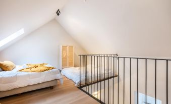 Huswell - Duplex Apartment for 4 Guests in the Heart of Ghent