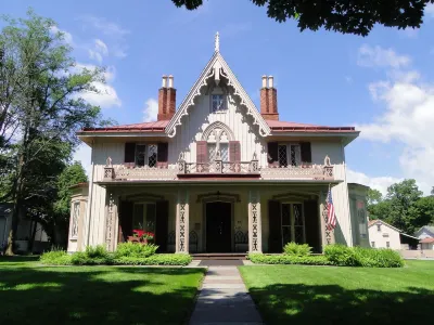 Beekman Arms and Delamater Inn Hotels in Kingston