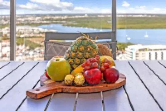 Zen Sea View 2BR, 2BA Penthouse