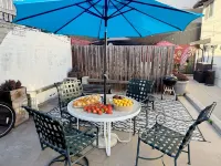 Charming Ocean Beach 2BR Hotels in Misson Bay / Loma Heights