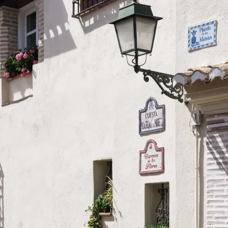 limehome Granada Calle Lopez Rubio