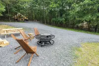 Firefly Ridge Luxury Retreat Hotels in Berkeley Springs
